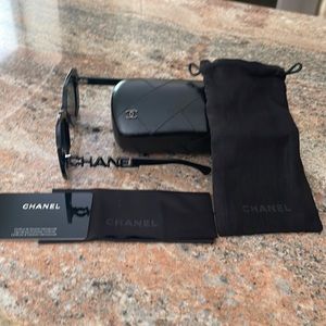 Chanel Sunglasses Truly magnificent! Mint mint mint condition!